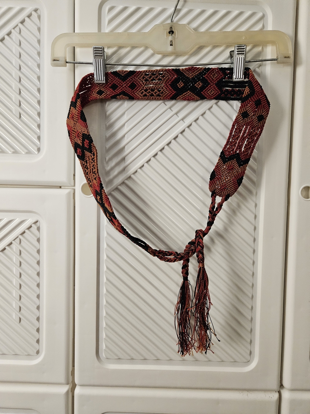 Boho Woven Tassel Belt - Red & Black